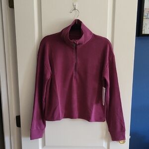 NWT Athleta Seasoft Quarter-Zip Pullover in Plum, Size Medium